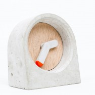 moak clock by studio ps detail