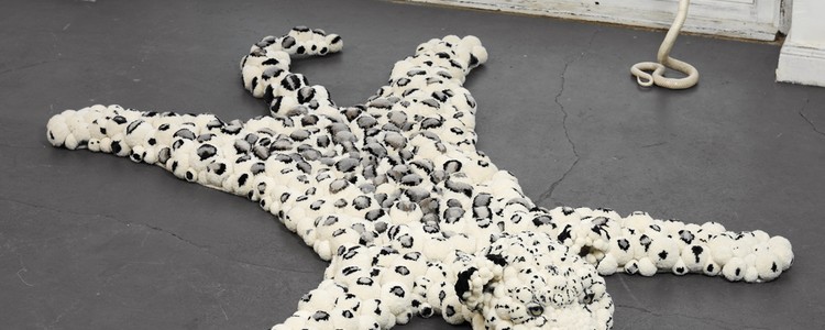 MYK-Berlin snow leopard carpet