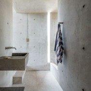 casa tiny bathroom architecture